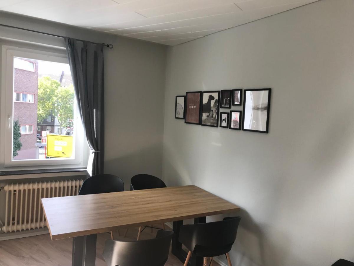 Tm Aparts Dortmund Bagian luar foto The office of the German Society for Neuroimmunology